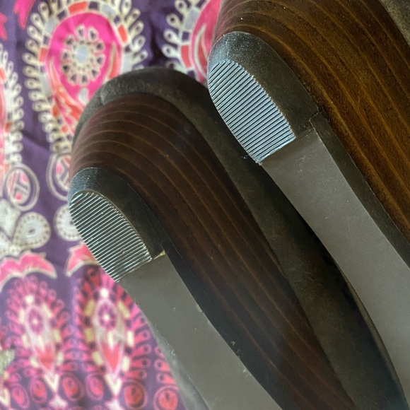 2/$20 Steve Madden Leather Suede Wedge Slip On Heels Cutout Open Toe 11M Shoes - Picture 9 of 11